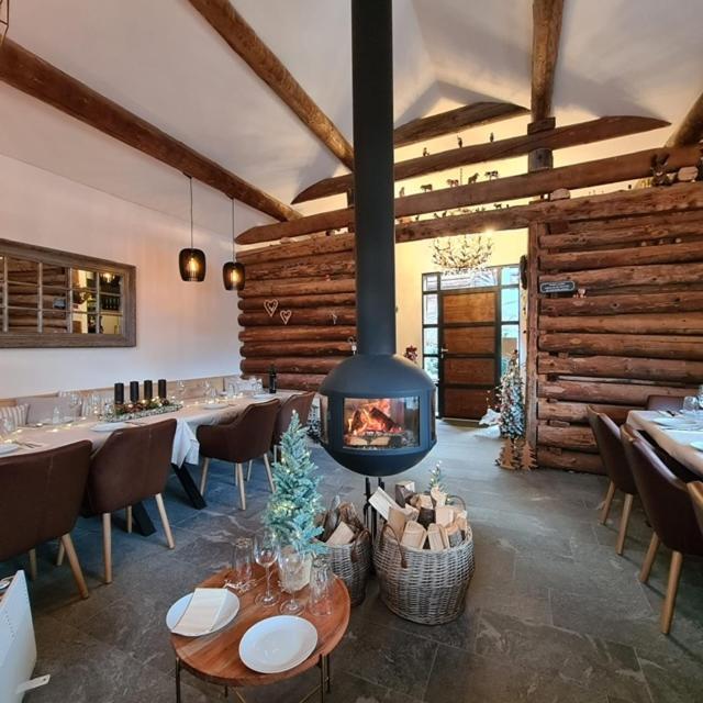 Chesa Prema Bed & Breakfast - Restaurant Disentis Exterior photo